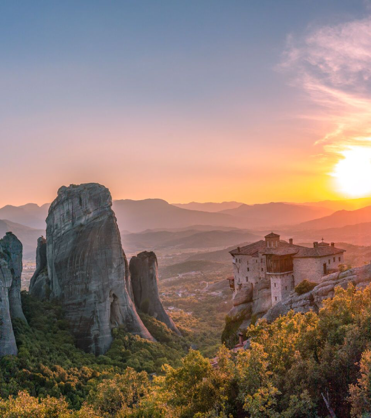 Taxi from Volos to Meteora | Private Transfer to Meteora Monasteries