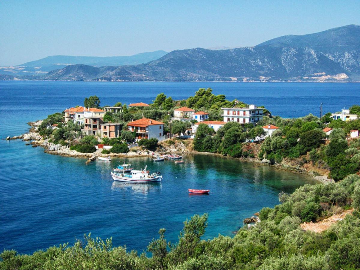 Taxi from Volos to Trikeri