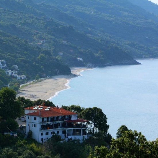 taxi transfer from volos to xoreuto
